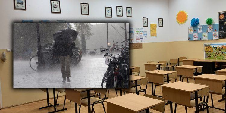 Scolile din Capitala ar putea fi inchise din cauza ciclonului. Cursurile, suspendate deja in alte trei judete