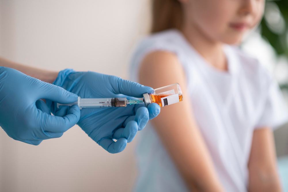 Se renunta la vaccinarea obligatorie? Ce spune ministrul Sanatatii, Alexandru Rafila