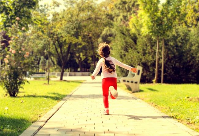 Siguranta copilului in parc: 7 sfaturi de care sa tii cont