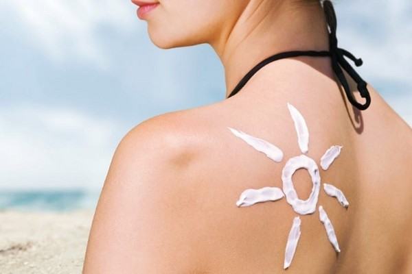 Cum alegi lotiunea de protectie solara? 8 sfaturi utile