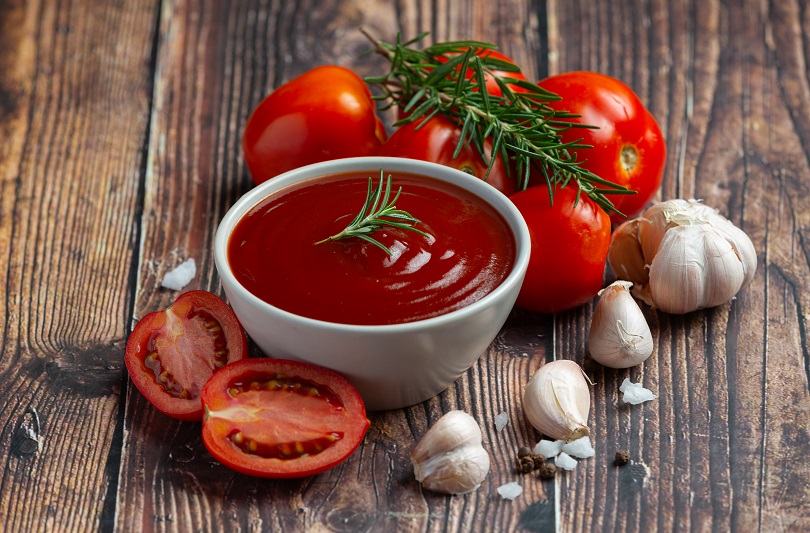 Sos de rosii la borcan pentru iarna – secretul pastelor italiene delicioase