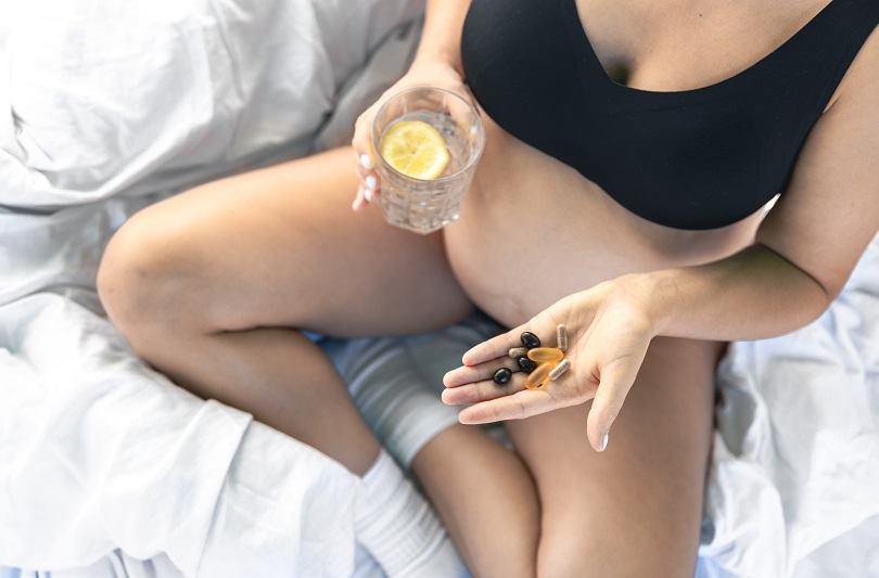 Suplimente recomandate in sarcina: acid folic, fier, vitamina D si alte vitamine esentiale pentru mama si copil