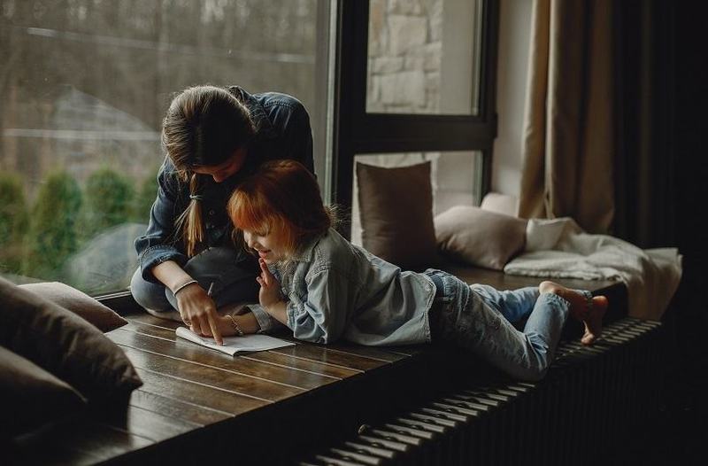 Cum sa identifici si sa previi mucegaiul in casa: Sfaturi esentiale pentru sanatatea copiilor