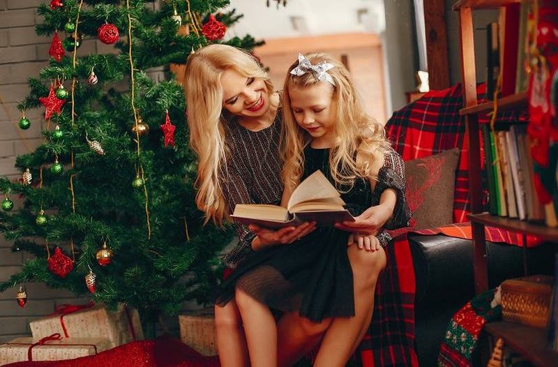 Povestea Revelionului: traditii si superstiții pentru copii