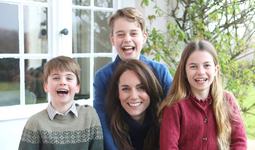Copiii lui Kate Middleton, pregatiti pentru cel mai sumbru scenariu. Psihologii le vorbesc despre moarte