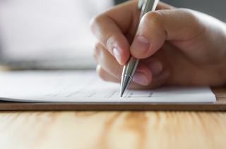 Bani mai multi pentru profesorii supraveghetori de la examenele nationale