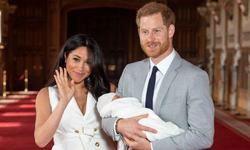 De "Ziua Mamei", Ducii de Sussex au postat o noua poza cu fiul lor. Tribut adus printesei Diana