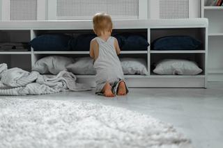 O fetita de 2 ani a murit in urma unui accident stupid, la o presupusa cresa privata din Constanta