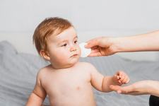 Acneea si alte cosuri care pot aparea in cazul bebelusului. Cum le diferentiezi