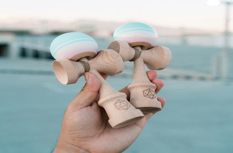 Cum ajuta kendama dezvoltarea copiilor si de ce devine mai populara decat jocurile pe telefon