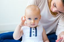Este sau nu periculos sa-i faci copilului gauri in urechi in primele zile de la nastere? Ce trebuie sa stie parintii