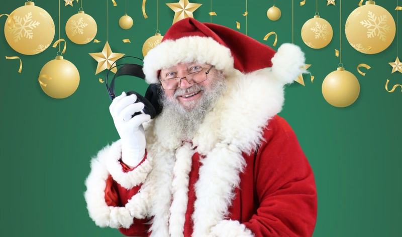 Mos Craciun este realizator la Radio Itsy Bitsy, pana pe 24 decembrie!