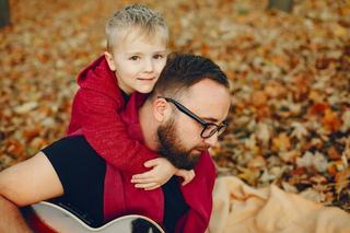 Rolul tatalui in dezvoltarea copilului – de ce este esential pentru echilibrul emotional si succesul viitor