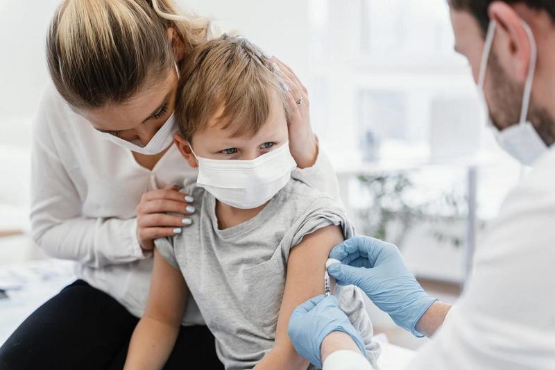 Cand va incepe vaccinarea copiilor cu varste intre 5 si 11 ani. Anunt de ultima ora de la Pfizer