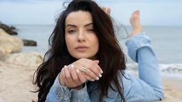 De ce Anca Dinicu a ajuns...