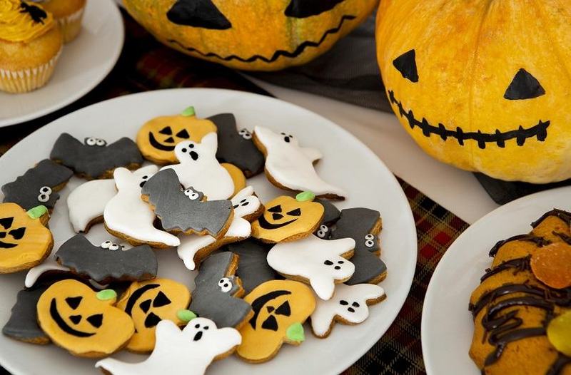 Retete de Halloween pentru copii: Dulciuri si gustari distractive de pregatit impreuna in weekend