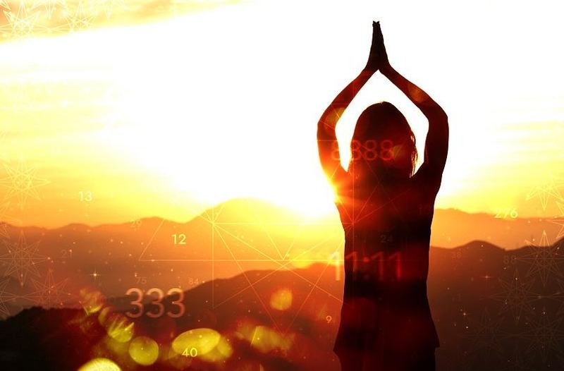 Horoscop weekend 3-5 iulie 2026: tranzitele astrologice aduc schimbari importante pentru zodii