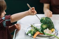 Alimente respinse de bebelusi si copii si cum ii poti convinge sa le consume