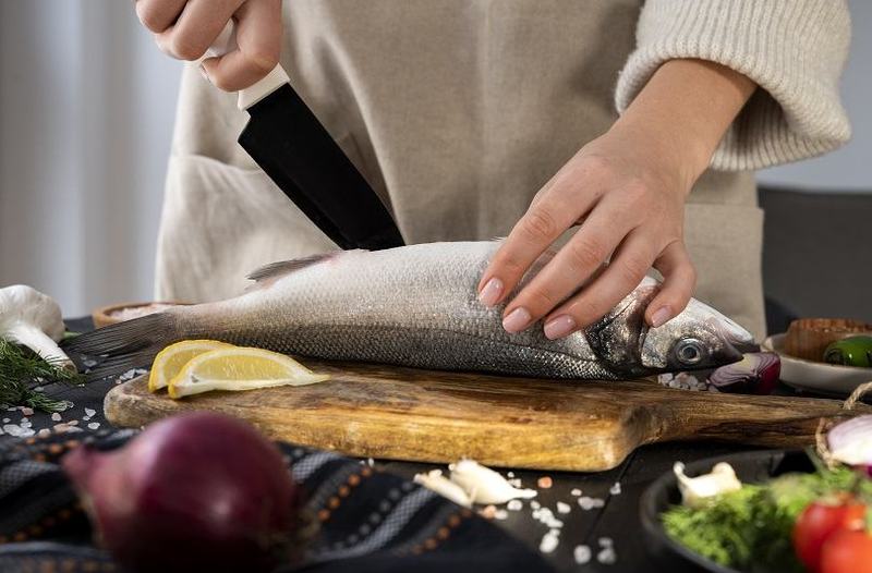 Cum alegi pestele proaspat: tipuri, retete si ce beneficii are pentru sanatate