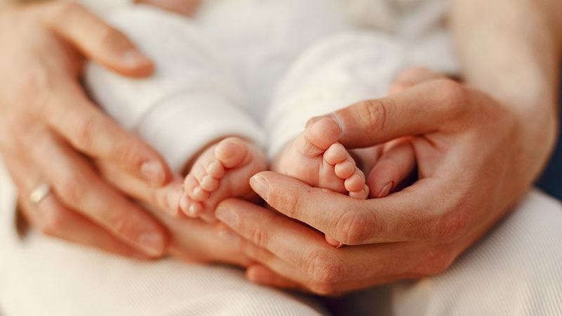 Statul chinez vrea sa creasca natalitatea. Ce suma ar putea primi anual fiecare copil