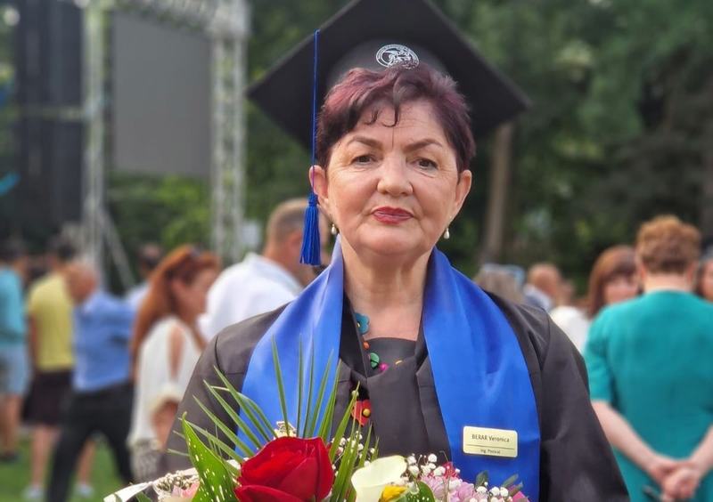A absolvit facultatea la 61 de ani cu media 10! „Cand faci ceea ce iti doresti si din pasiune, zecele vine, sa stiti!”