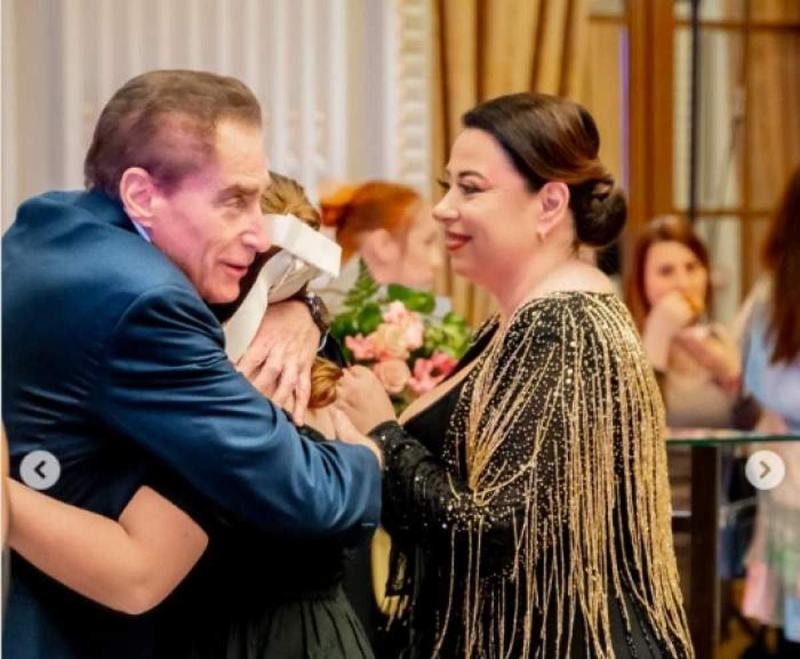 Oana Roman, mesaj emotionant pentru ziua tatalui sau. Petre Roman a implinit 79 de ani