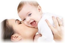 5 pasi pentru legatura mama-bebe