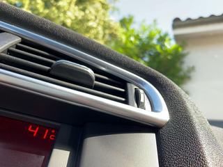 Pedeapsa primita de un tata din Iasi care si-a lasat fetita in masina, in plin soare, la peste 50 de grade