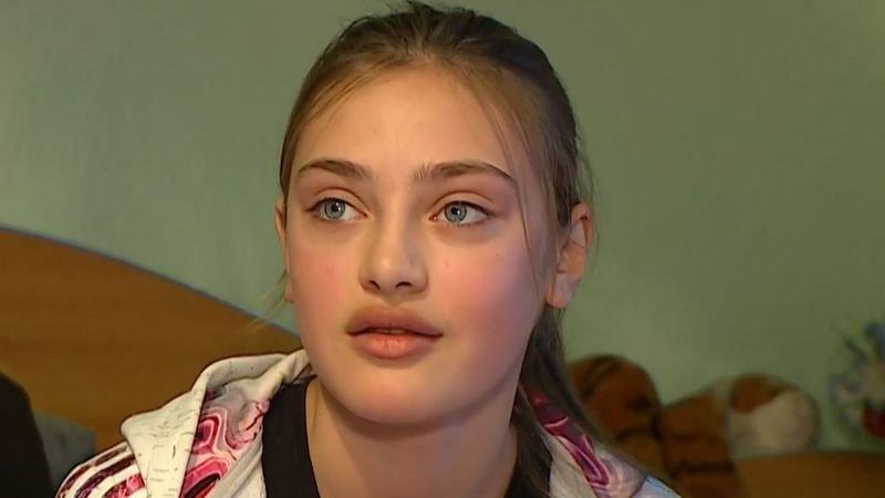 Papusa de la Glina a nascut! Adina Asavoaiei a devenit mamica la doar 17 ani si a surprins pe toata lumea