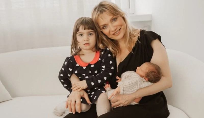 Cum arata apartamentul in care Cristina Cioran isi creste copiii. Locuinta este una modesta