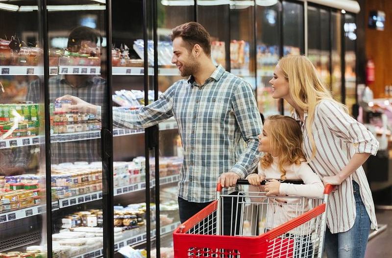 Unde se duc banii familiei? 7 metode prin care parintii pot reduce cheltuielile