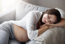 Sindromul picioarelor nelinistite in timpul sarcinii. Remedii care va ajuta sa va odihniti mai bine