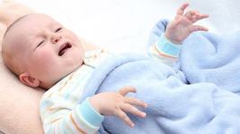 Cum tratezi constipatia la bebelusi