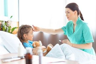 Simptome ingrijoratoare care trebuie sa te trimita cu copilul la urgenta