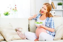 Dieta in sarcina. Afla de la medicul ginecolog ce alimente sunt interzise in sarcina
