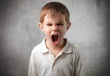 Activitati simple si eficiente pentru gestionarea furiei copiilor