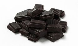 Legatura dintre acnee si consumul de ciocolata