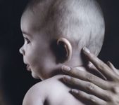 Otita medie la copii poate duce la deficit de auz