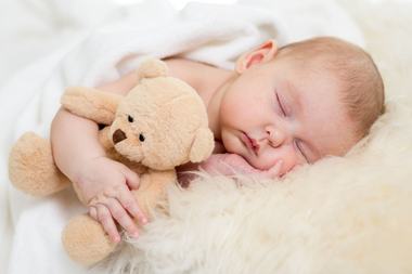 Cum sa trezesti un bebelus care doarme (dar numai daca trebuie neaparat)