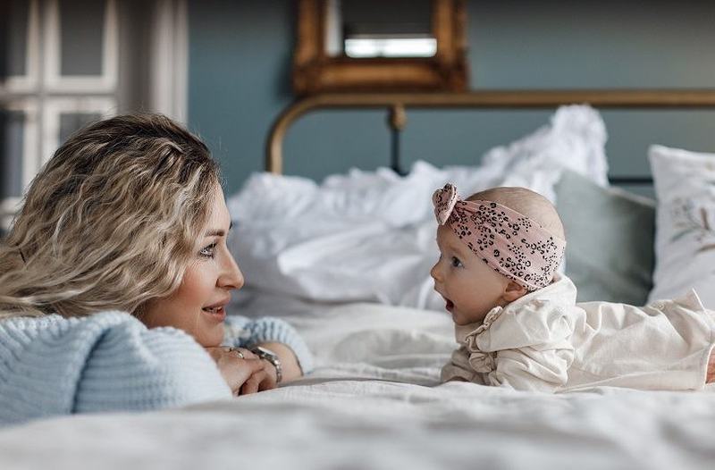 De la epuizare la superputeri: ce se intampla cu mamele dupa nastere