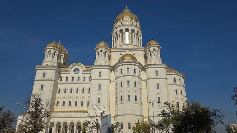 Catedrala Nationala se redeschide pentru Sf Andrei si 1 Decembrie – Program, acces si ce trebuie sa stie credinciosii