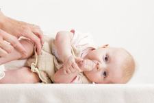 Suzeta si suptul degetului