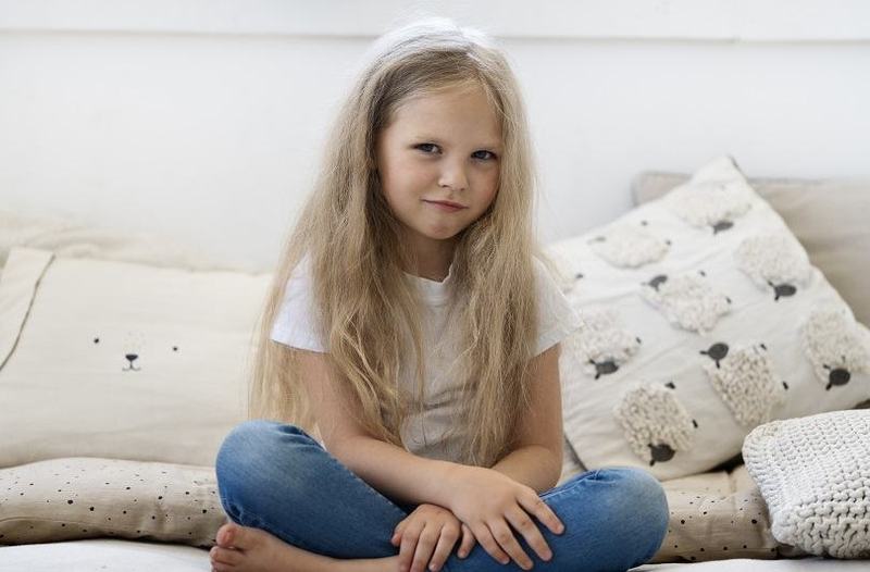 Cum sa-l inveti pe copil sa nu ascunda nazdravaniile si sa vina la tine cu incredere