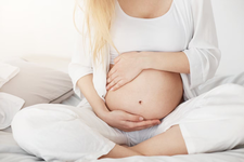 Secretii galbene in timpul sarcinii. Sunt normale sau trebuie sa te ingrijorezi?