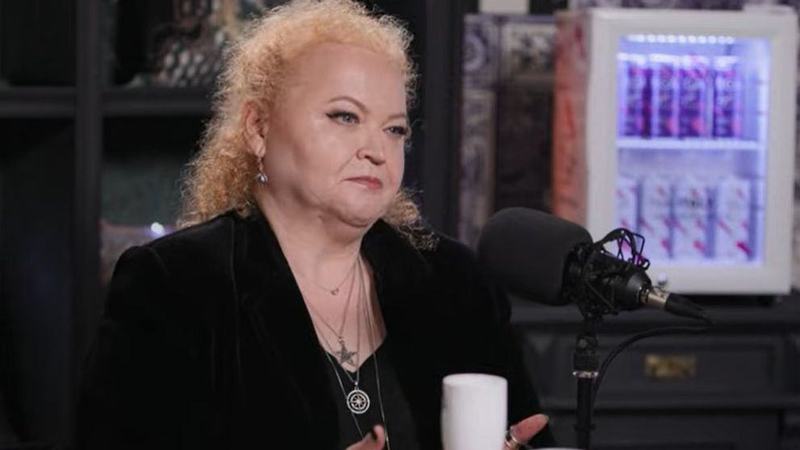 Cum se intelege Narcisa Suciu cu tatal fiicei ei. A ramas insarcinata, desi el era casatorit