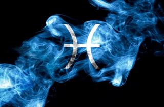 Horoscop 22 mai 2026: energia zilei aduce rasturnari de situatie in dragoste si bani pentru zodii