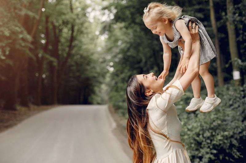 Viata de mama: o aventura fara manual de instructiuni, plina de provocari