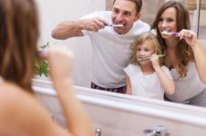 De ce trebuie sa schimbi periuta de dinti a copiilor dupa o infectie?
