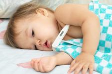 Febra la bebelusi si copii – cand devine motiv de ingrijorare