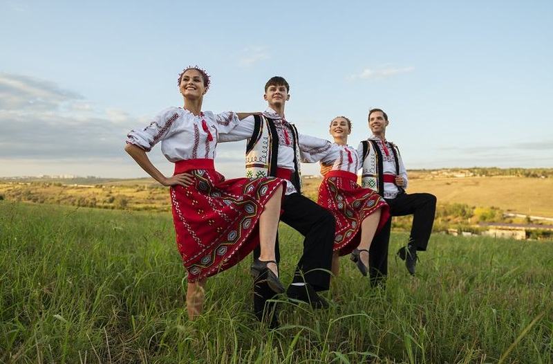 Paste 2025-10 destinatii in Romania pentru traditii